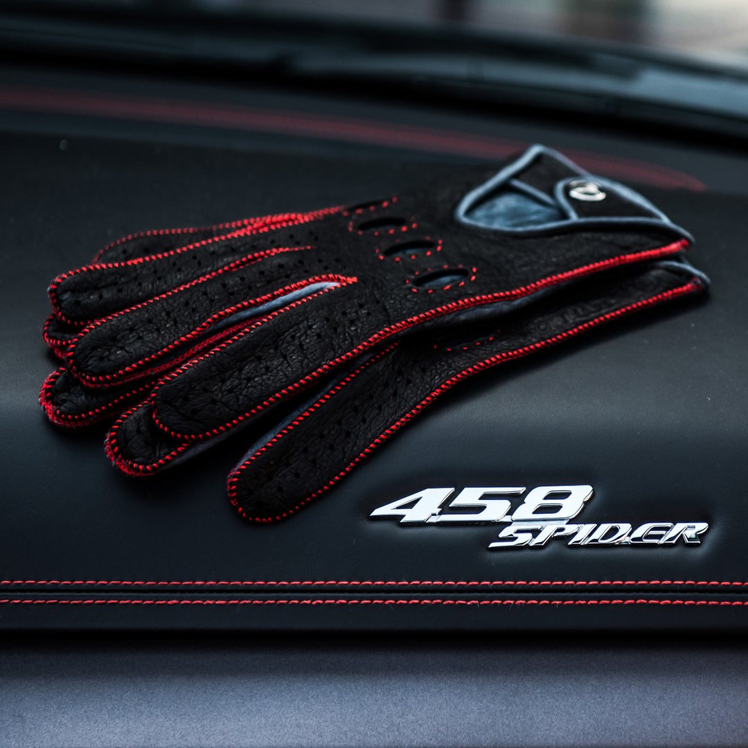 Rosso Acceso Red Driving Gloves