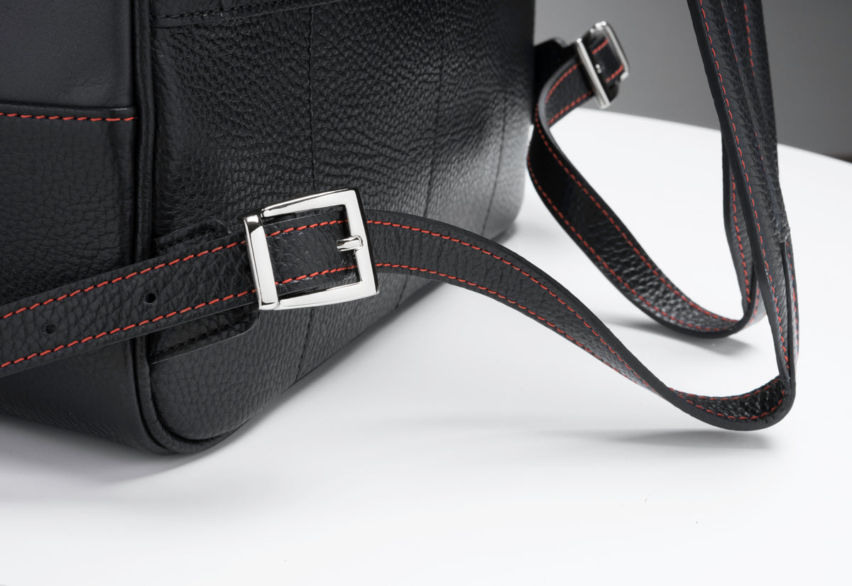 Tourer Backpack - Rosso Acceso