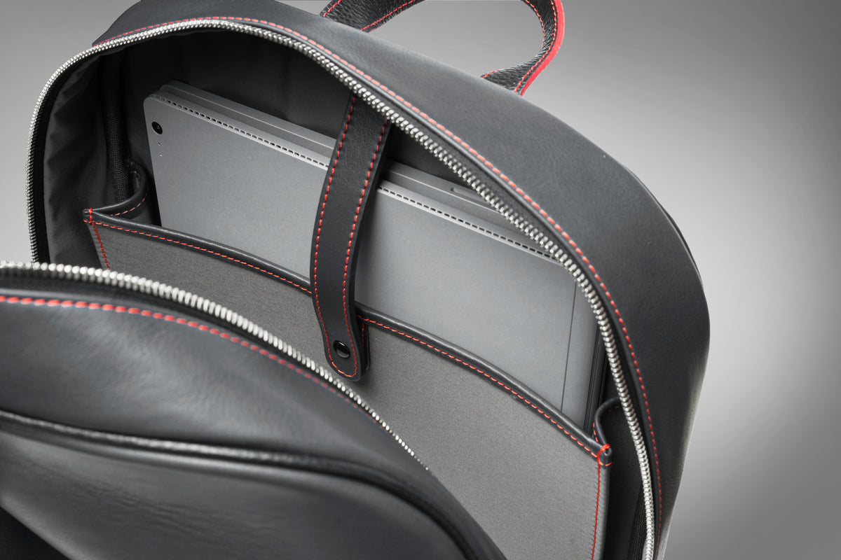 Tourer Backpack - Rosso Acceso