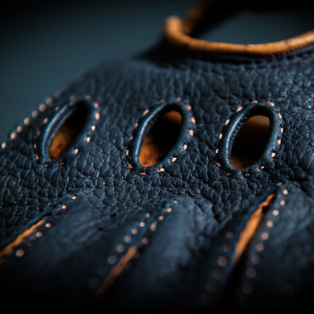 Blu Notte Blue Classic Leather Driving Gloves