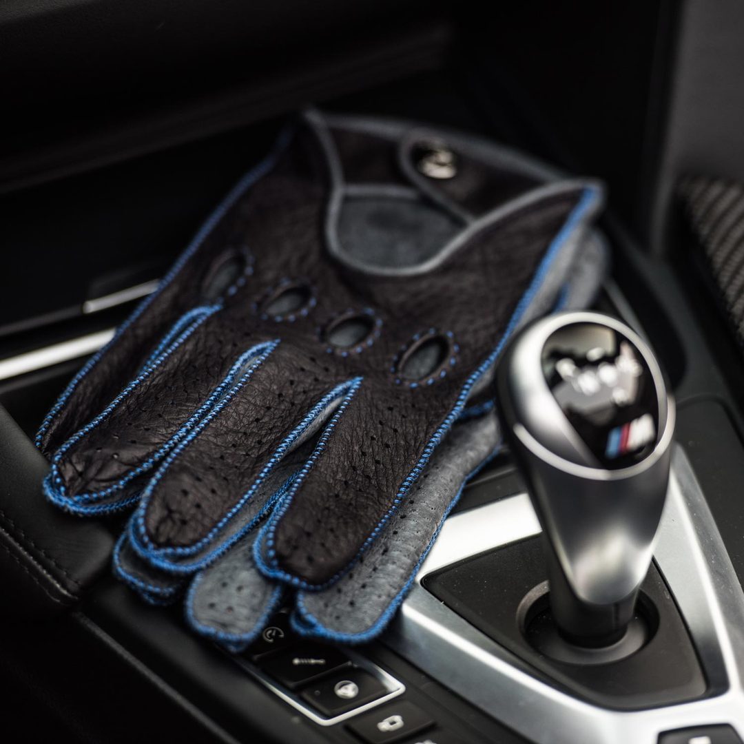 Azzurro Blue Driving Gloves